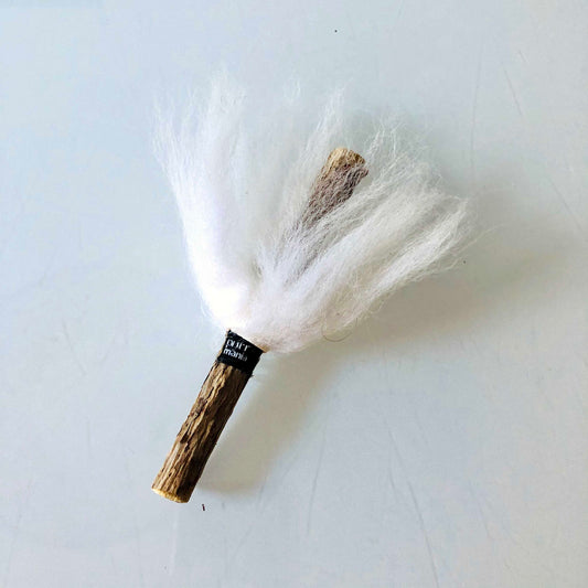 trolli Matatabi-Stick mit Schafsfellkragen