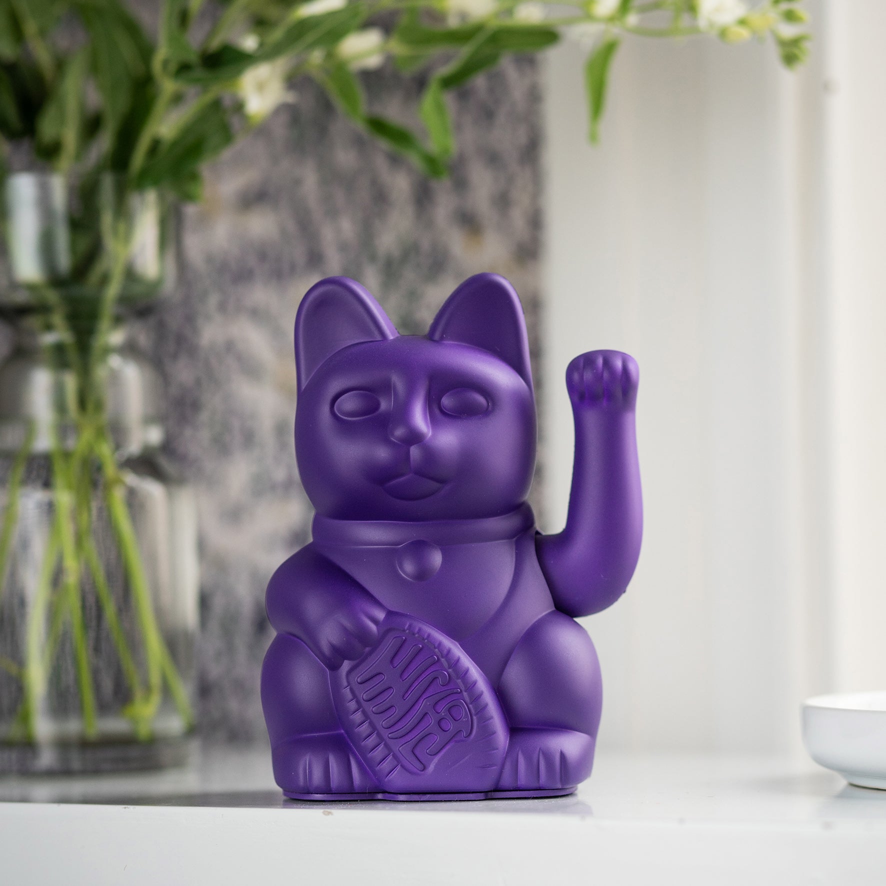 Lucky Cat - Winkekatze - violet