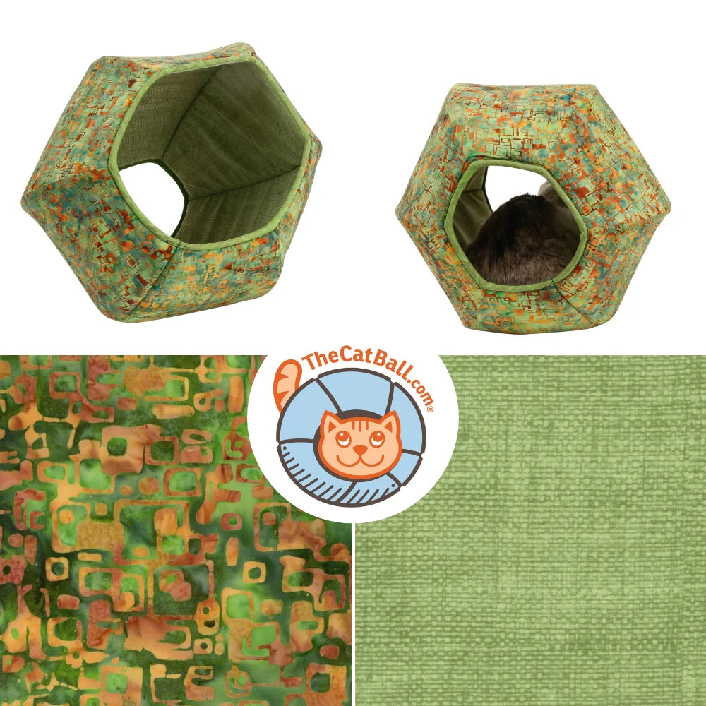 The Cat Ball Green/Brown Batic