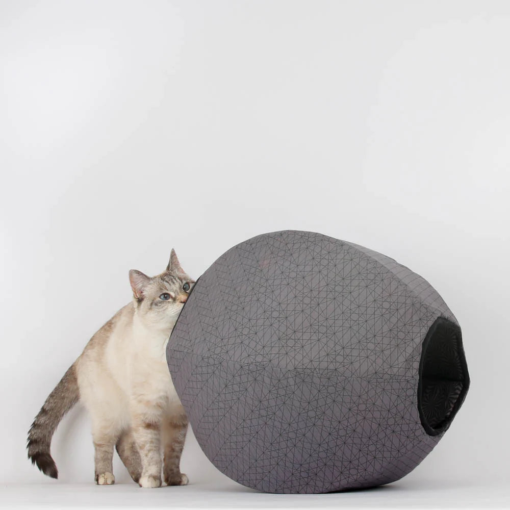 The Cat Ball Grey/Black Geo Web