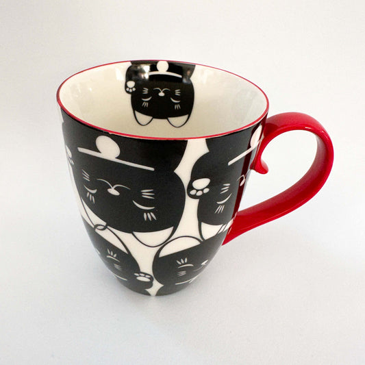 Mug Maneki Neko black on white